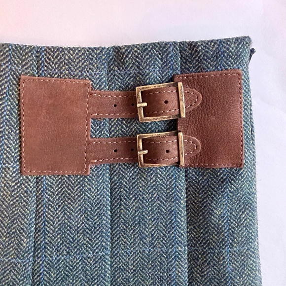 Dubarry Foxglove tweed skirt - Picture 4 of 10